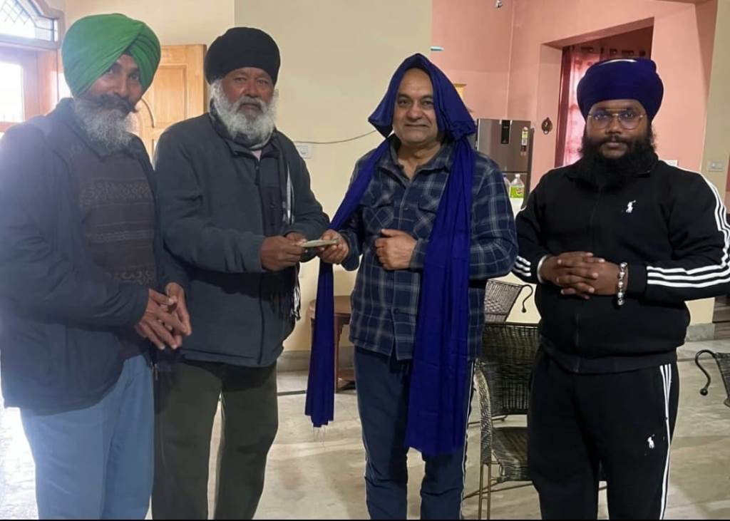 Amarpal Singh German donated Rs 25000 to Gurdwara Sri Guru Singh Sabha